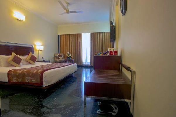 The Wall Street Hotel